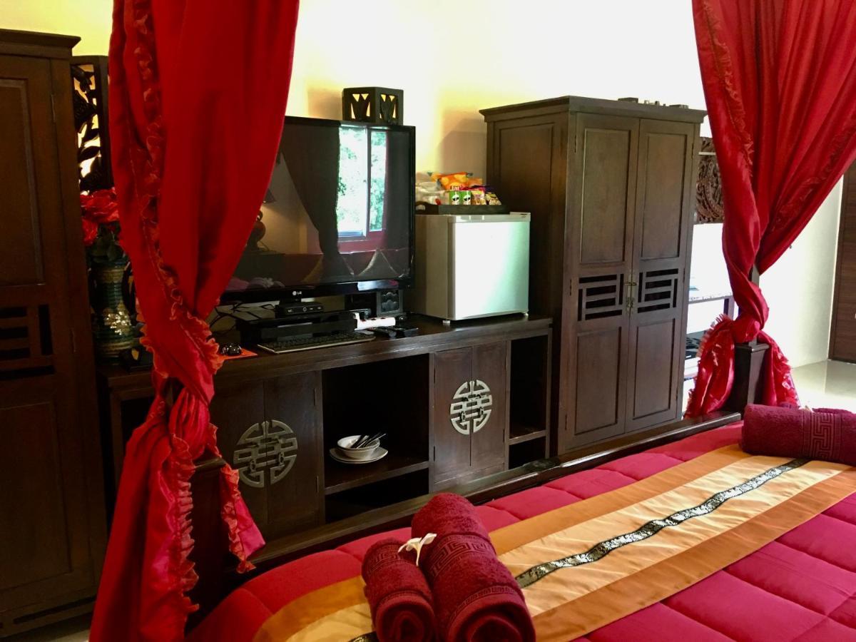 Naraya Homestay San Pa Tong Bagian luar foto
